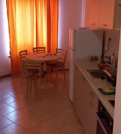 Quiet Corner Apartment Slantschew brjag